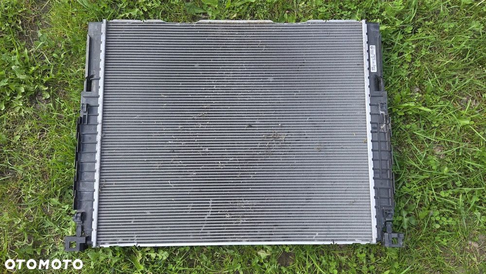 Chłodnica BMW 5 G32 8650745