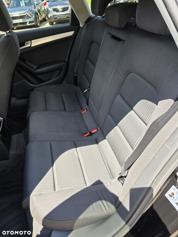 Audi A4 Avant 3.0 TDI Quattro Tiptronic - 23
