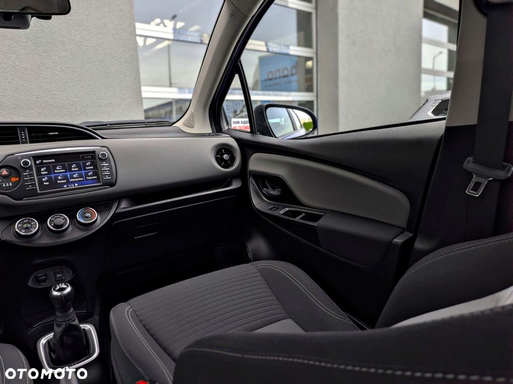 Toyota Yaris 1.0 Premium - 15