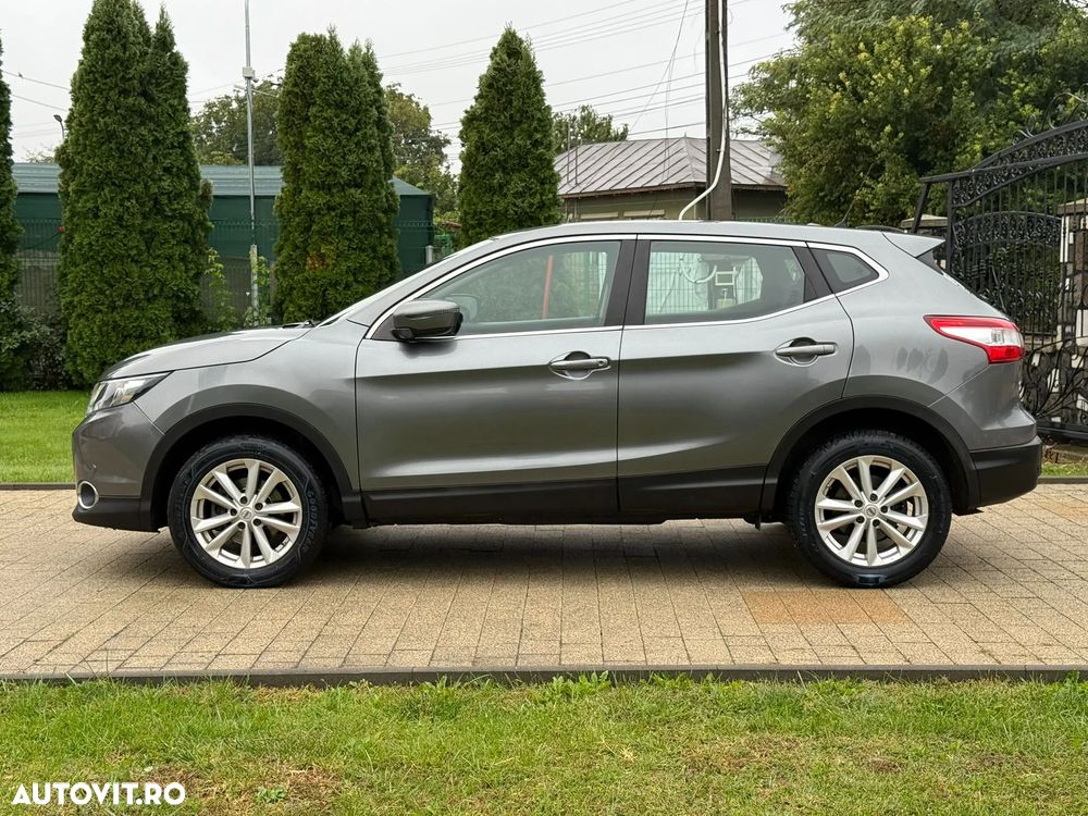 Nissan Qashqai 1.5 DCI Start/Stop N-Connecta - 18