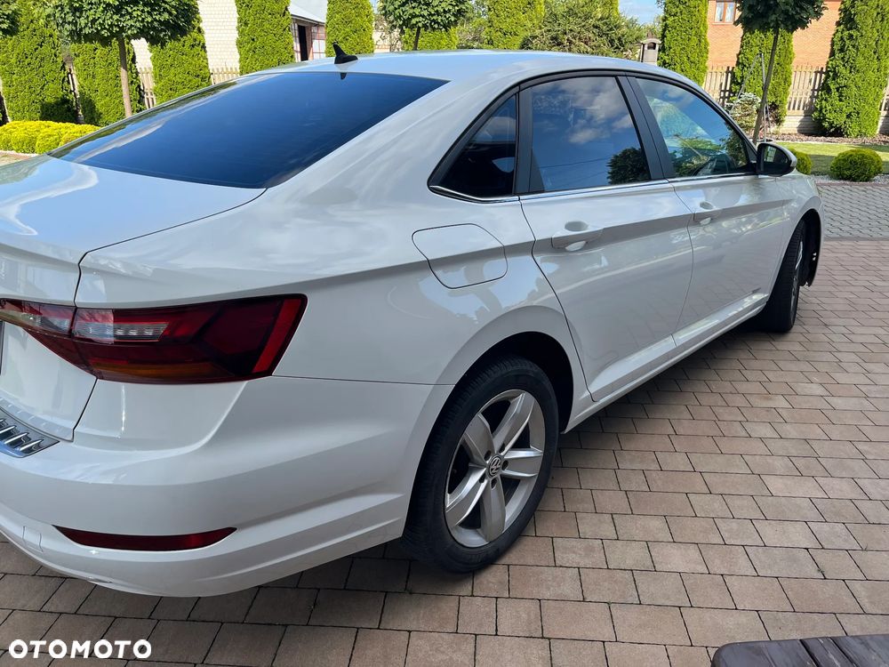 Volkswagen Jetta 1.4 TSI DSG BlueMotion Technology - 3