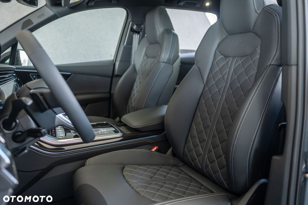 Audi Q7 - 13