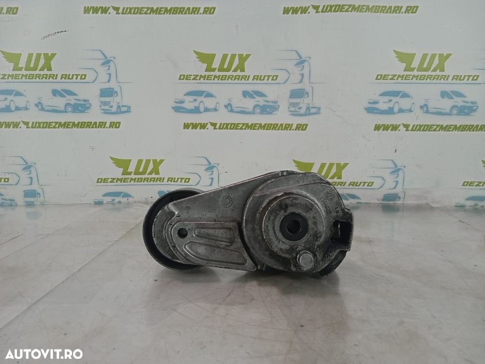 Intinzator curea distributie 3.0 cdi om642 v6 950155 Mercedes-Benz C- - 2