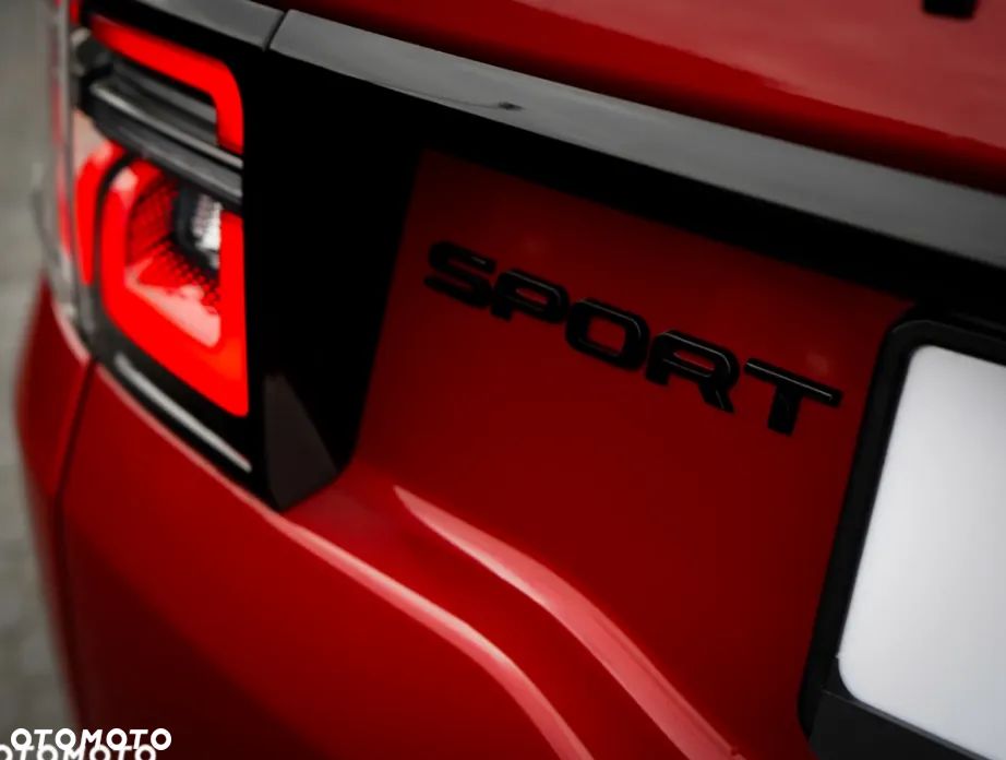 Land Rover Discovery Sport - 12