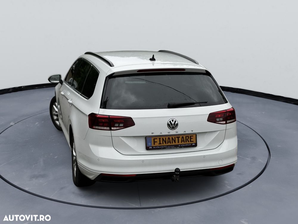 Volkswagen Passat 2.0 TDI SCR DSG Elegance - 40