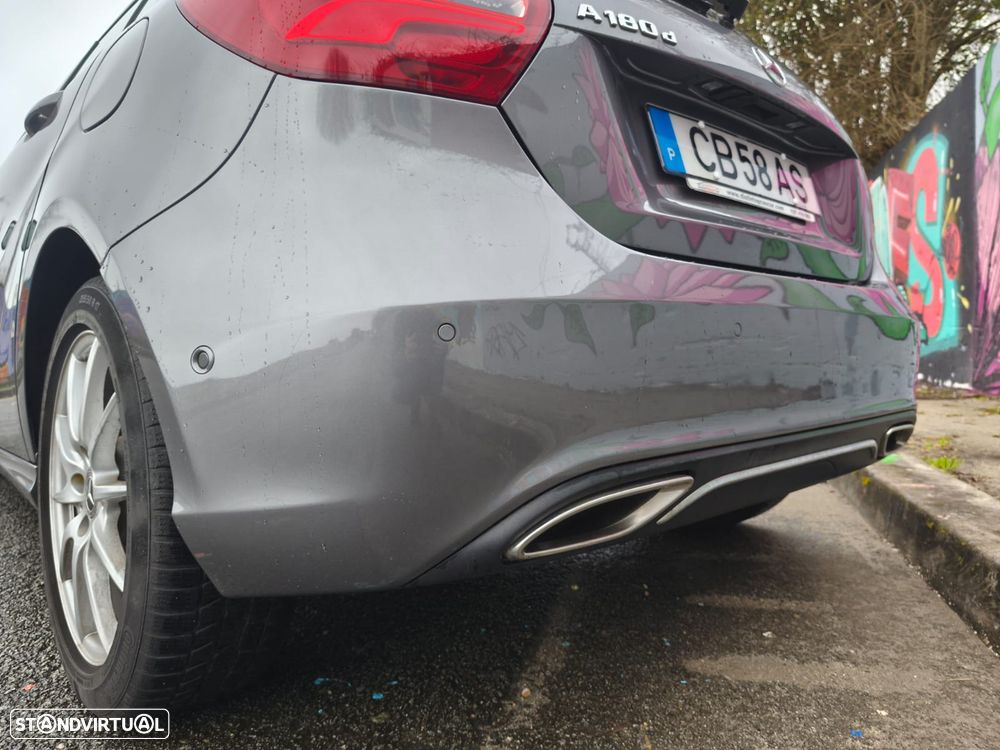 Mercedes-Benz A 180 CDI (BlueEFFICIENCY) Urban - 14