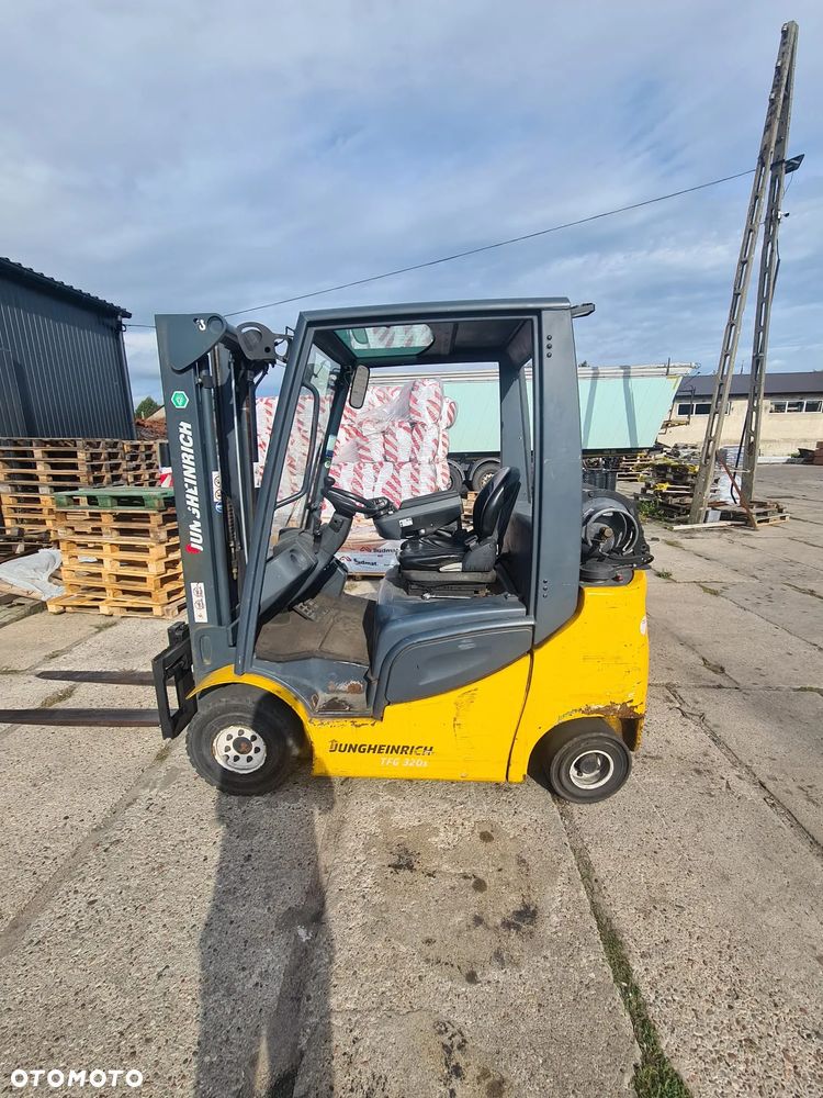 Jungheinrich TFG320S - 2