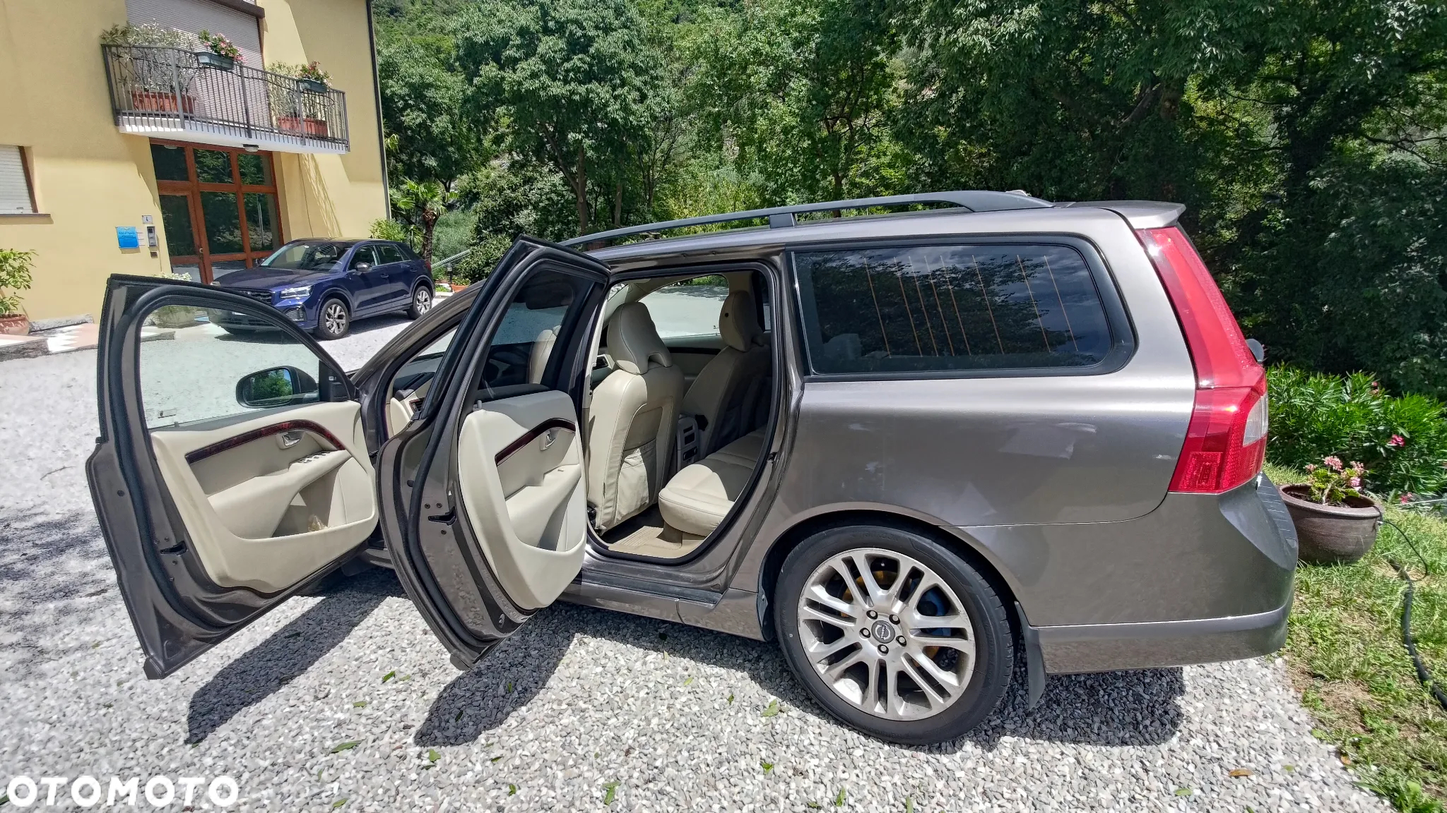 Volvo V70 T6 AWD Geartronic Momentum - 5