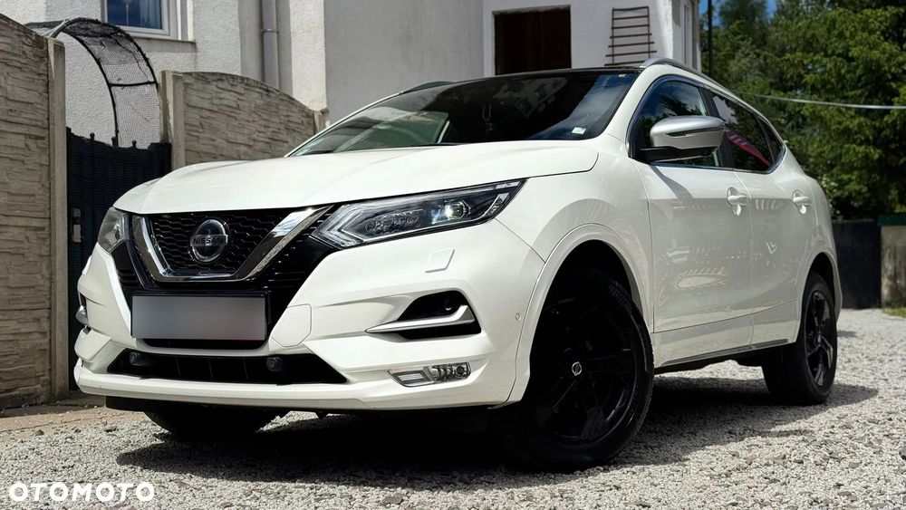 Nissan Qashqai 1.3 DIG-T DCT TEKNA+ - 2