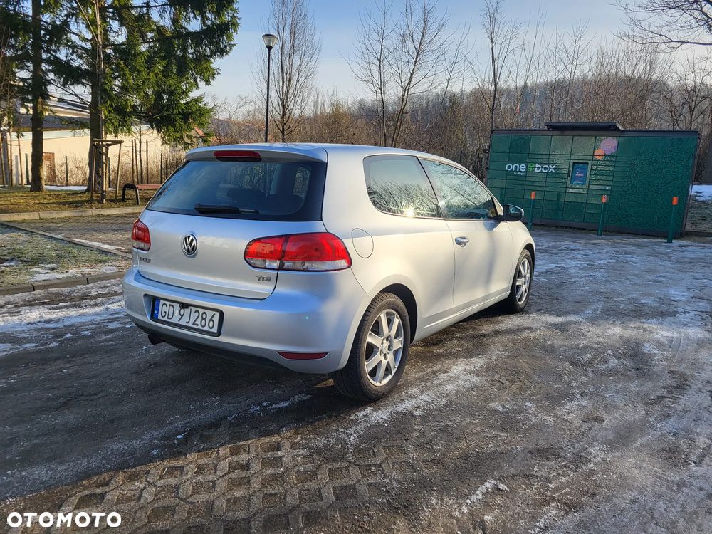 Volkswagen Golf - 12