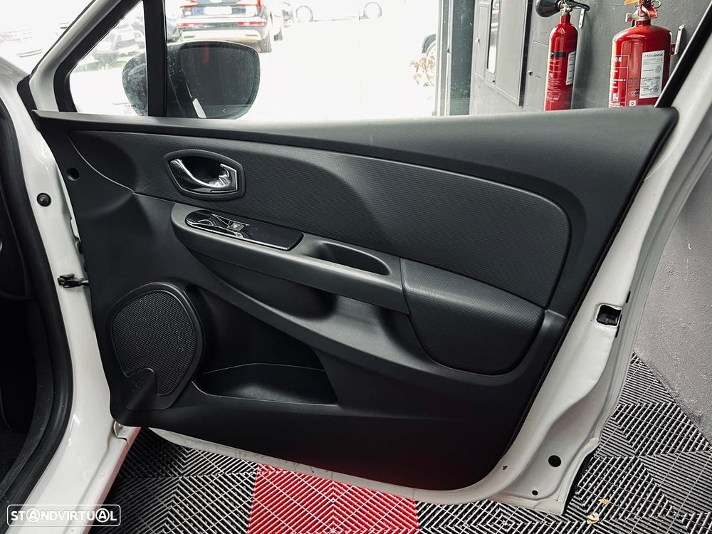 Renault Clio 1.5 dCi Comfort - 30