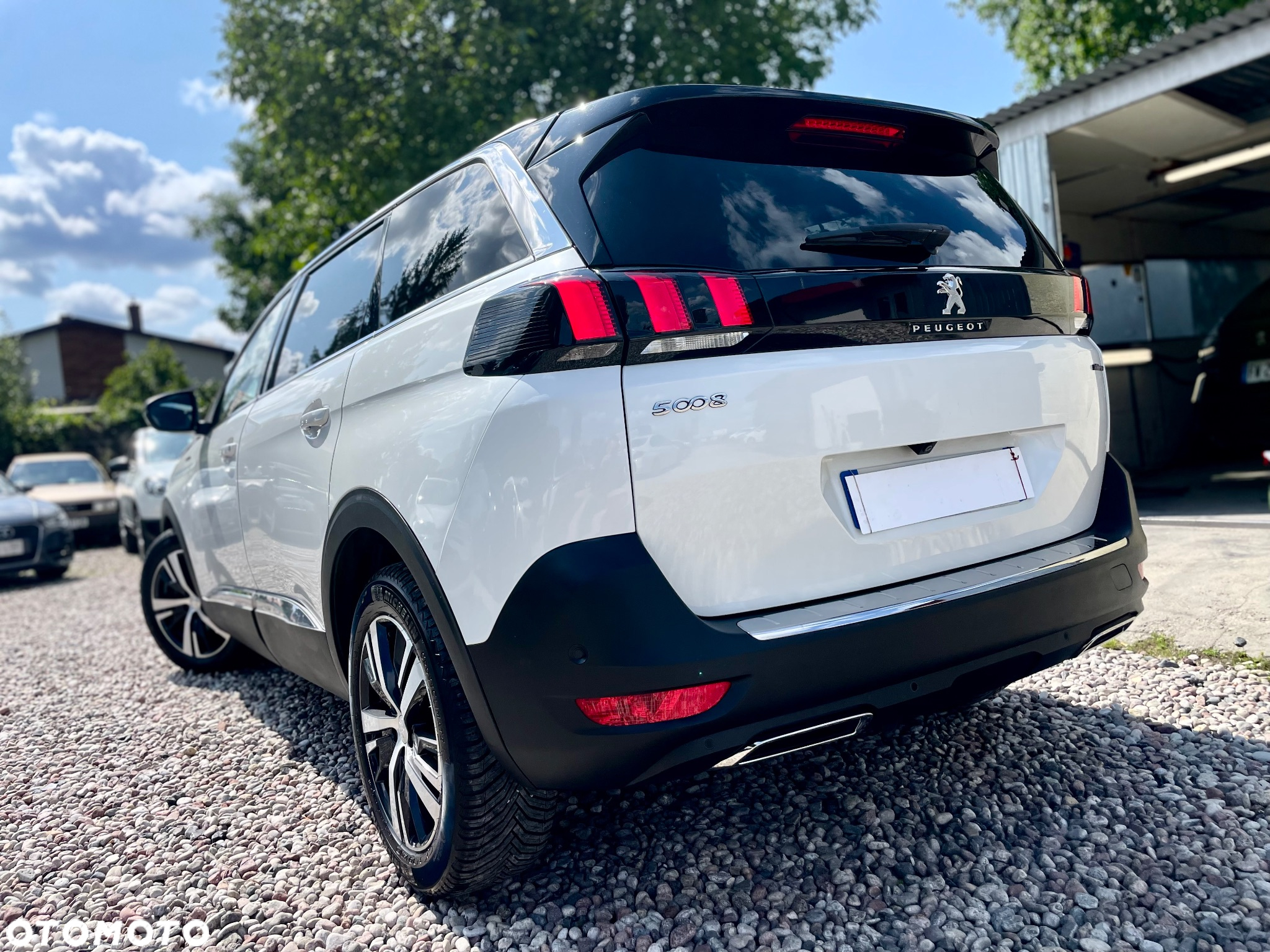 Peugeot 5008 1.6 THP Allure S&S EAT6 - 8