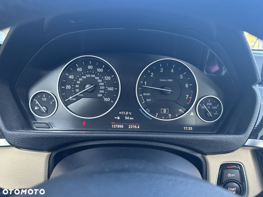 BMW Seria 3 328i Luxury Line - 24