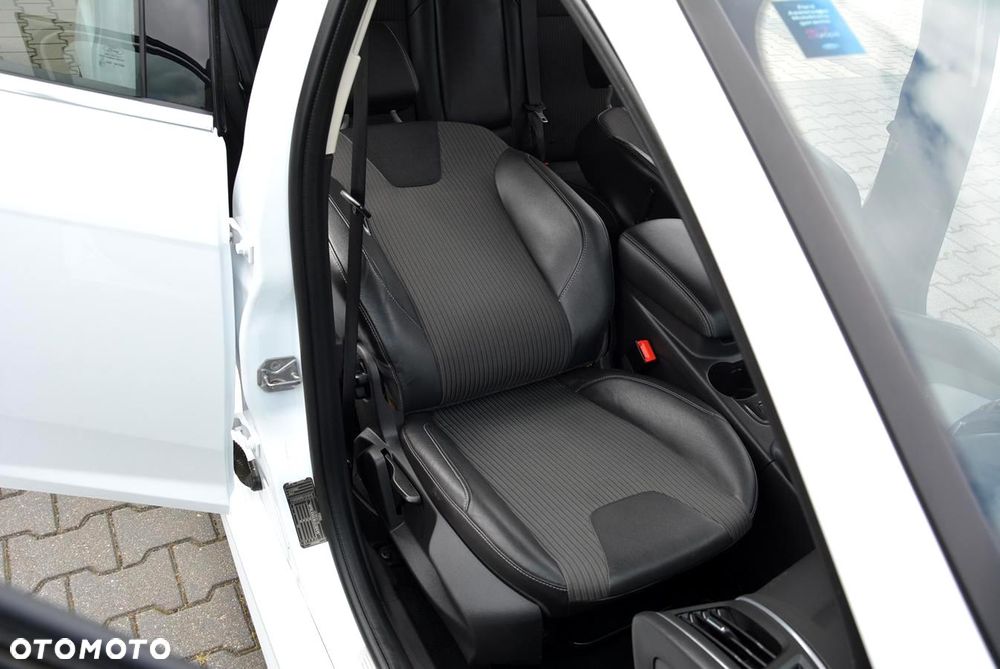 Ford Focus 1.6 EcoBoost Start-Stopp-System Titanium - 22