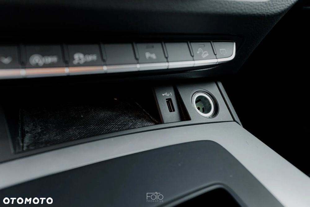 Audi Q5 35 TDI mHEV S tronic - 38