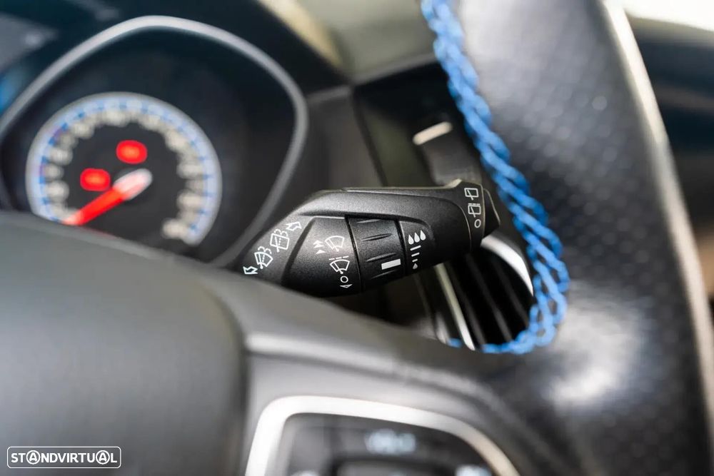 Ford Focus 2.3 EcoBoost RS - 11