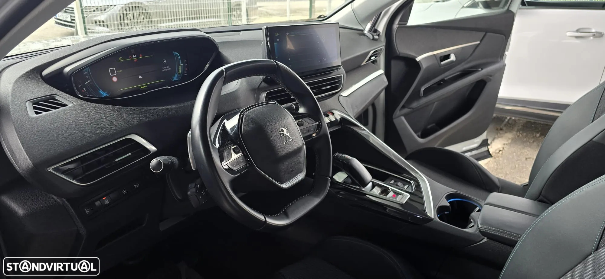 Peugeot 3008 1.6 Hybrid Allure Pack e-EAT8 - 21