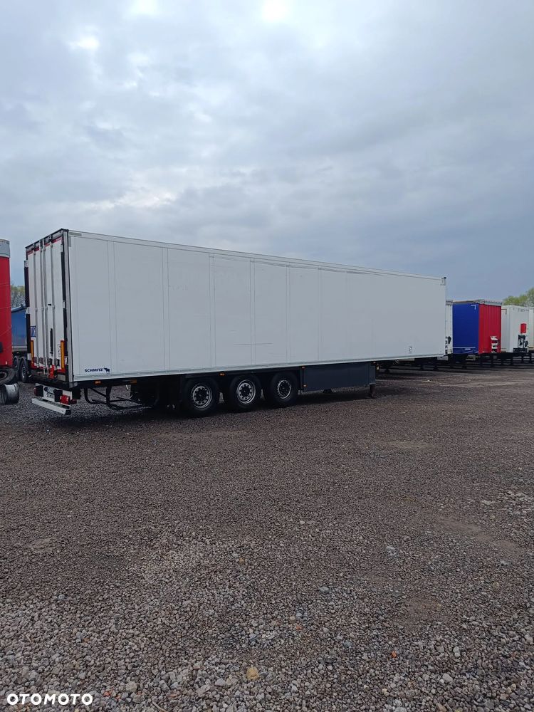 Schmitz Cargobull SCB - 2