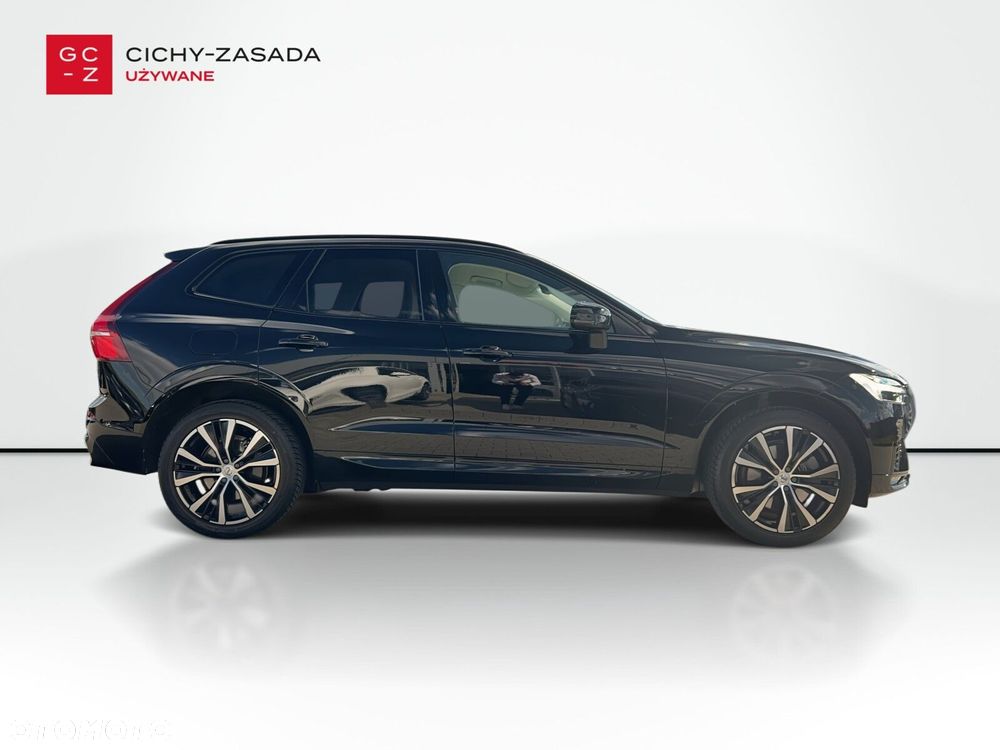 Volvo XC 60 B5 B AWD Plus Dark - 7