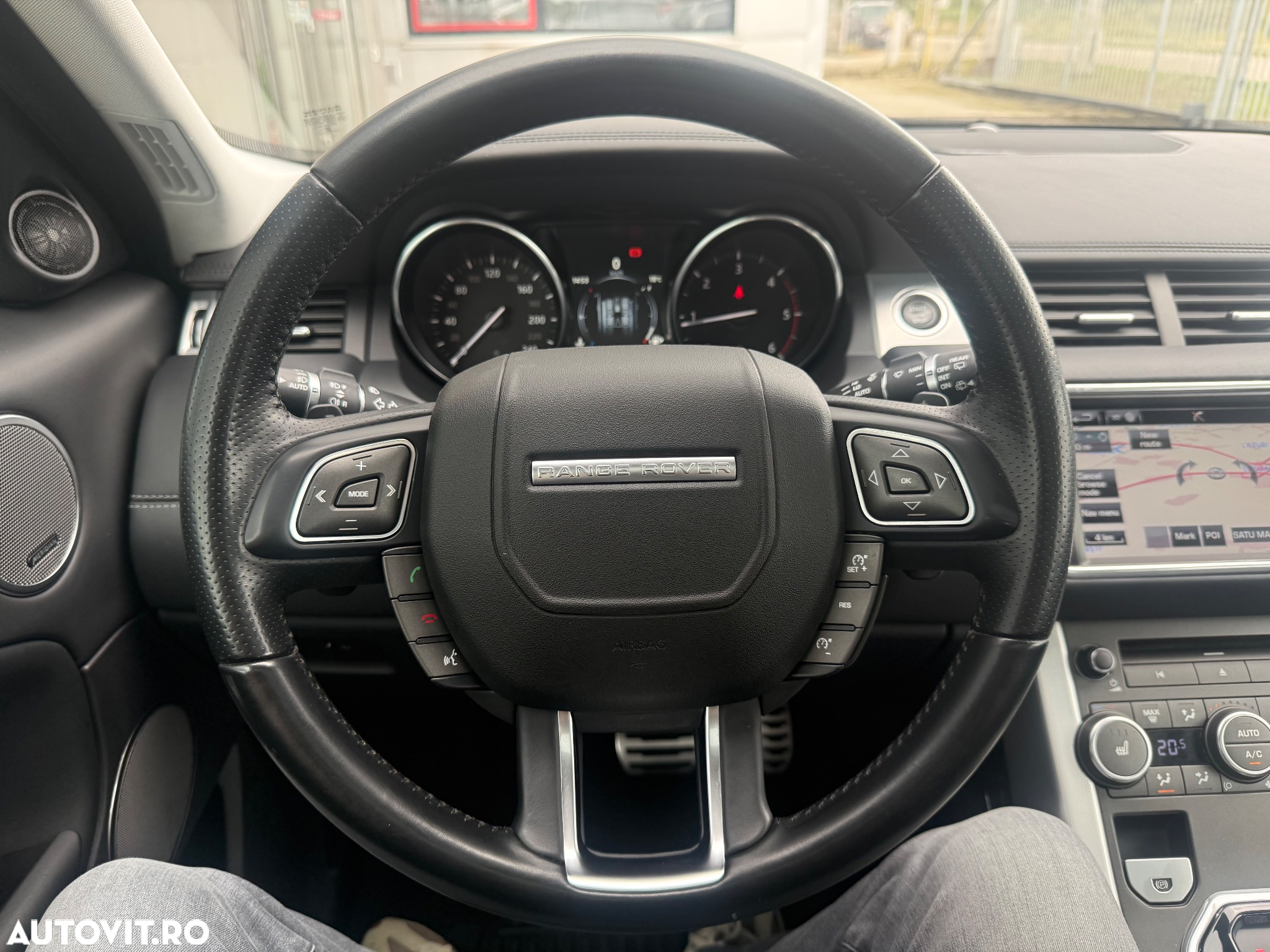 Land Rover Range Rover Evoque 2.0 D150 R-Dynamic HSE - 26