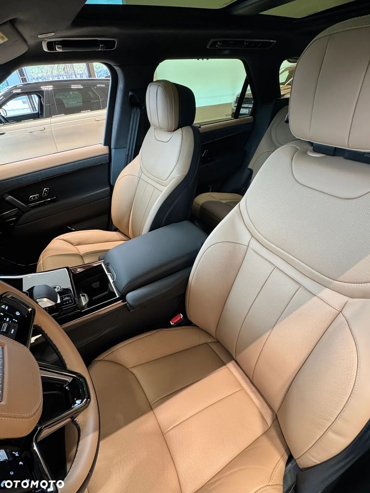Land Rover Range Rover Sport D350 Autobiography - 13