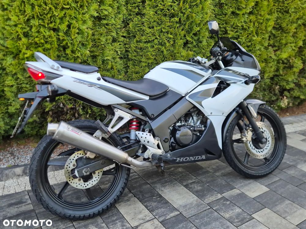 Honda CBR - 3