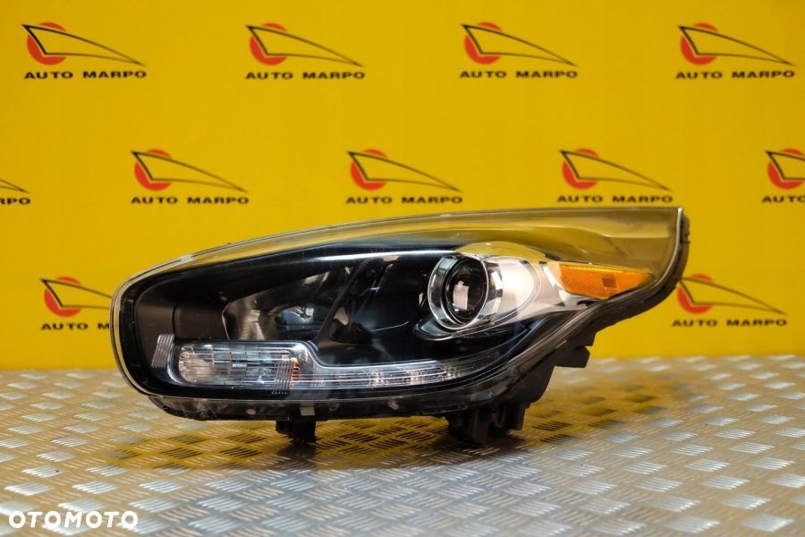 KIA CARENS 4 RONDO 2013- REFLEKTOR LAMPA XENON USA - 2