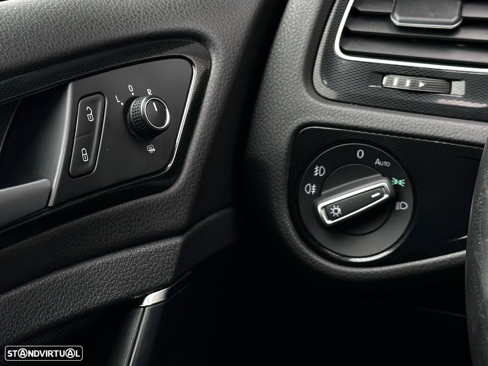 VW Golf GTI BlueMotion - 39