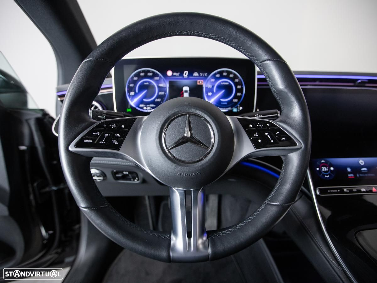 Mercedes-Benz EQE 350 Electric Art - 18