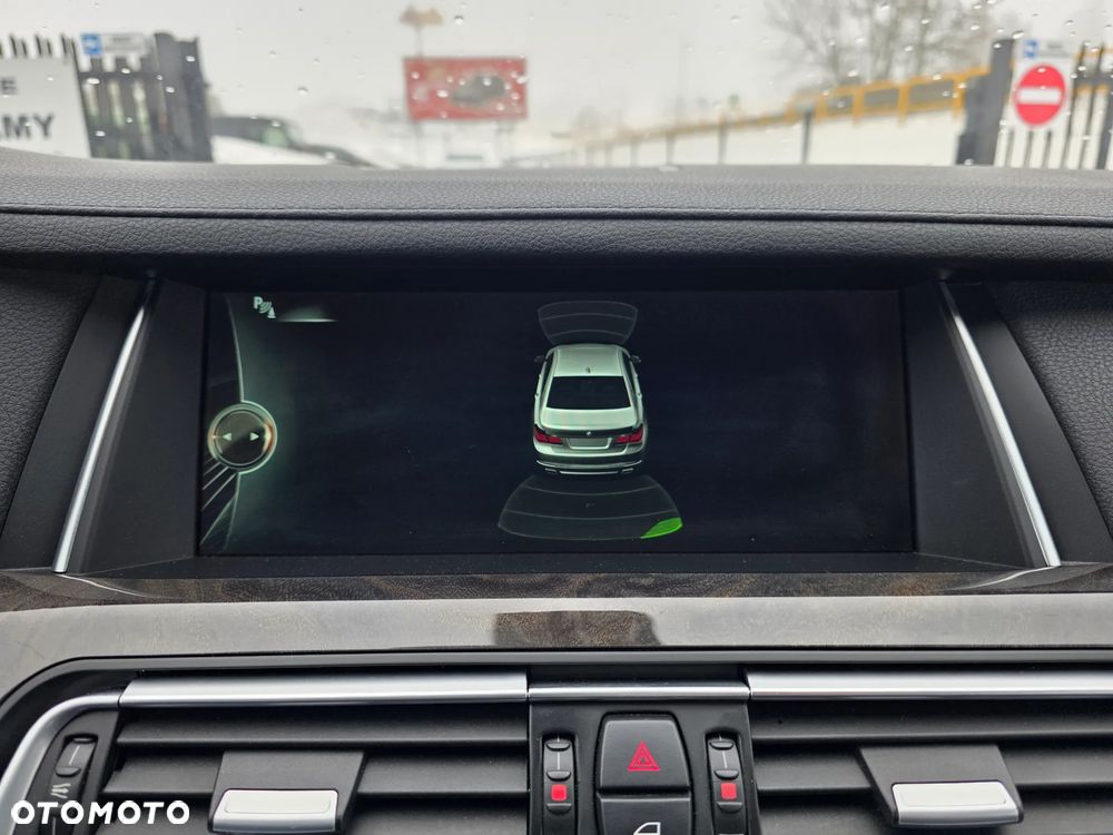 BMW Seria 7 740d xDrive - 19
