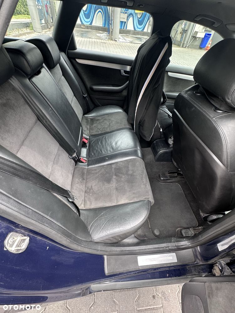 Audi A4 Avant - 6