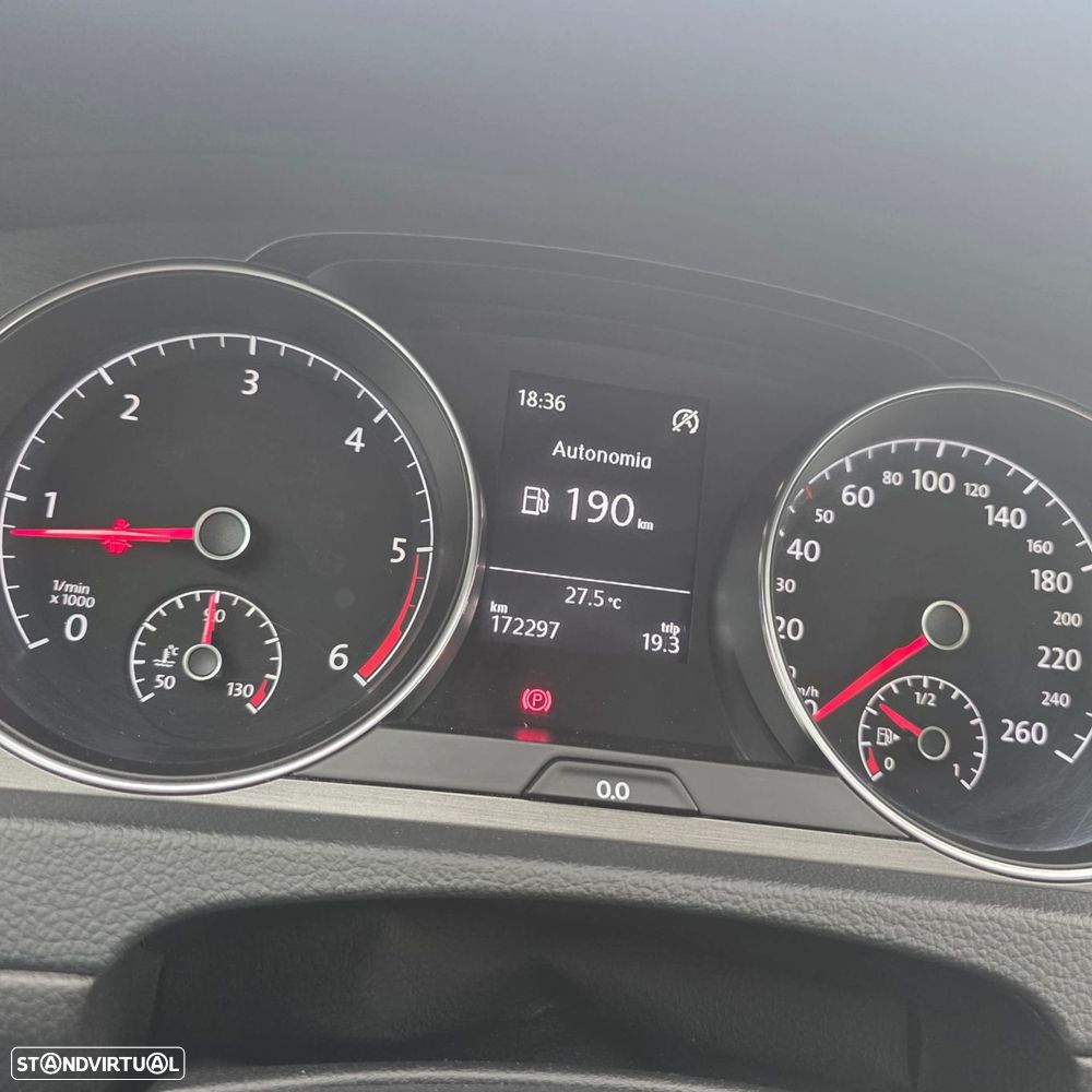 VW Golf 1.6 TDi Confortline - 22