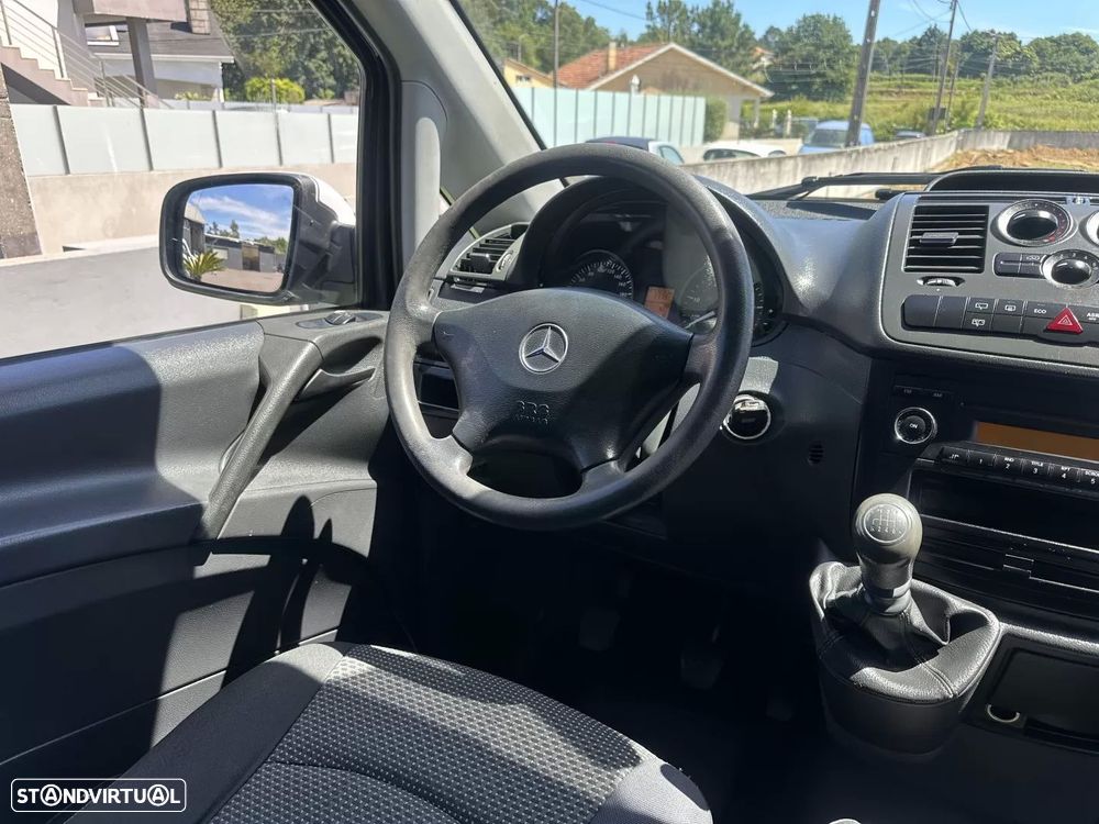 Mercedes-Benz Vito Compacta CREW - 42