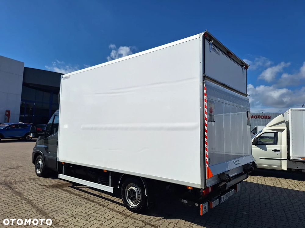 Iveco Daily 35S18 kontener 8EP / winda 750kg / krajowy / 3.0 180KM / LED - 5