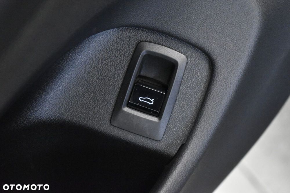 BMW Seria 5 - 10