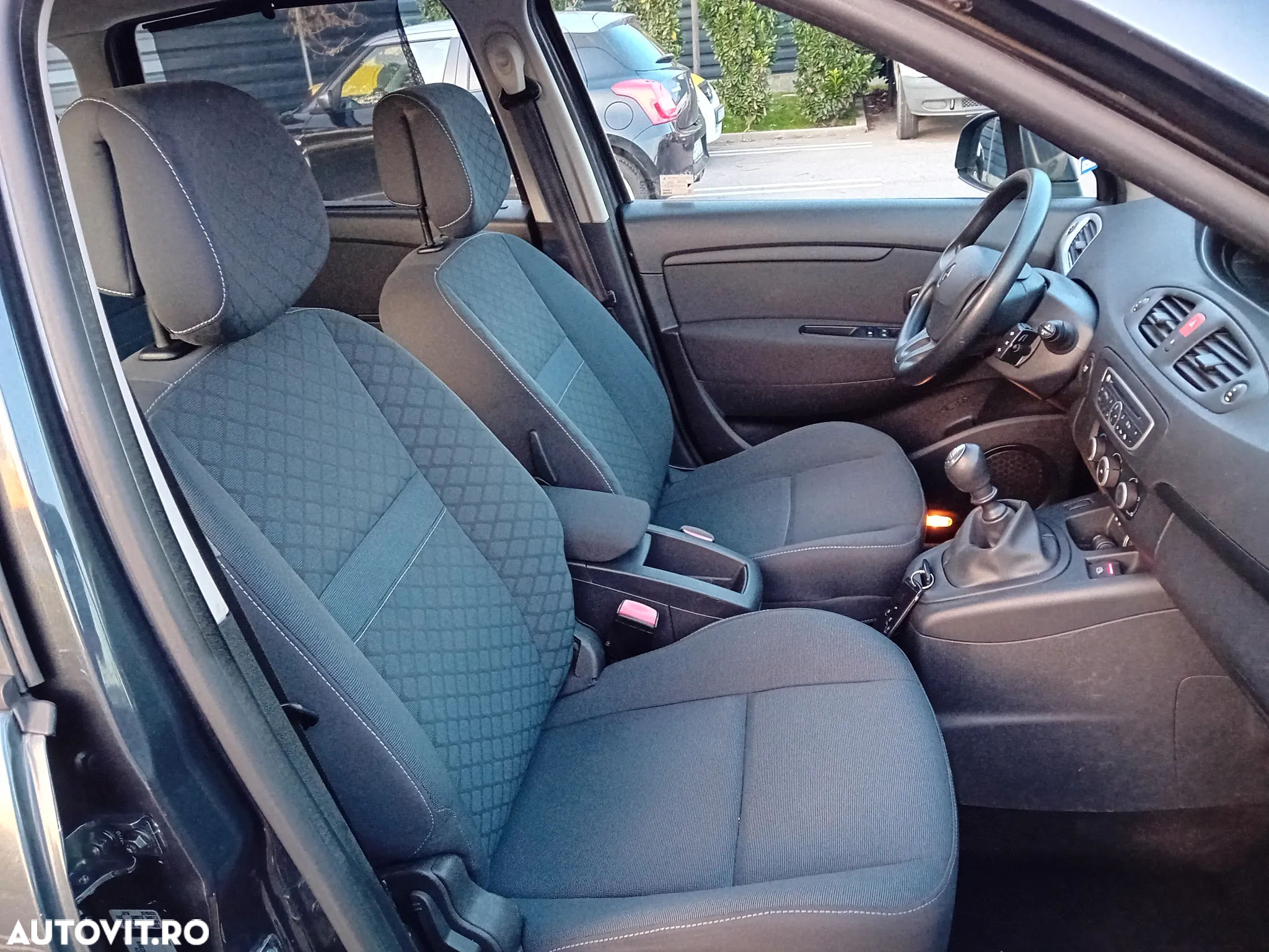 Renault Scenic ENERGY dCi 110 Start & Stop Dynamique - 6