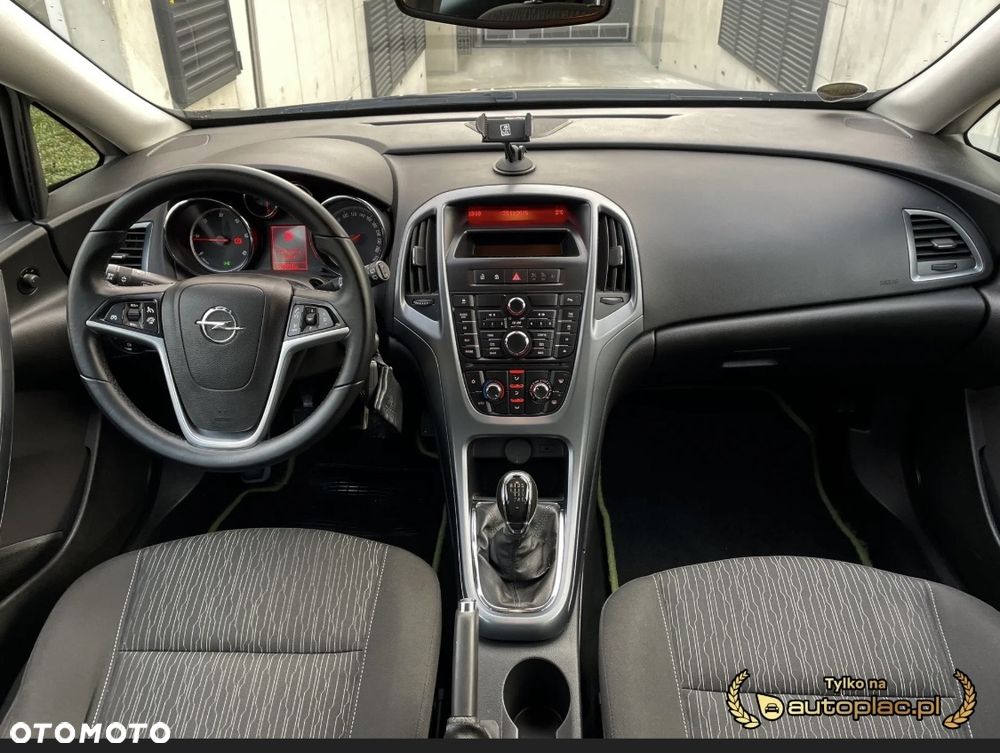 Opel Astra 1.7 CDTI DPF Exklusiv - 7