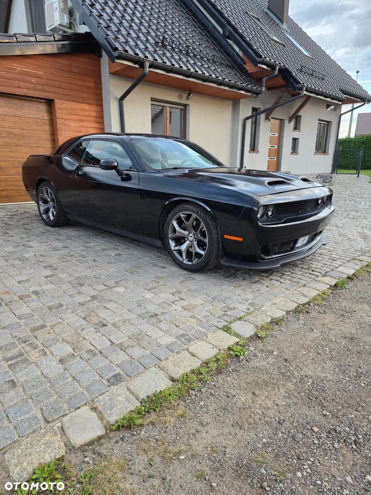 Dodge Challenger - 6