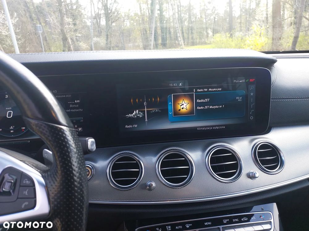Mercedes-Benz Klasa E 220 d Business Edition 9G-TRONIC - 17