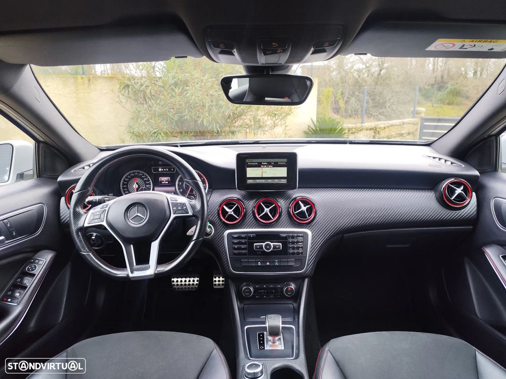 Mercedes-Benz A 45 AMG 4-Matic - 5