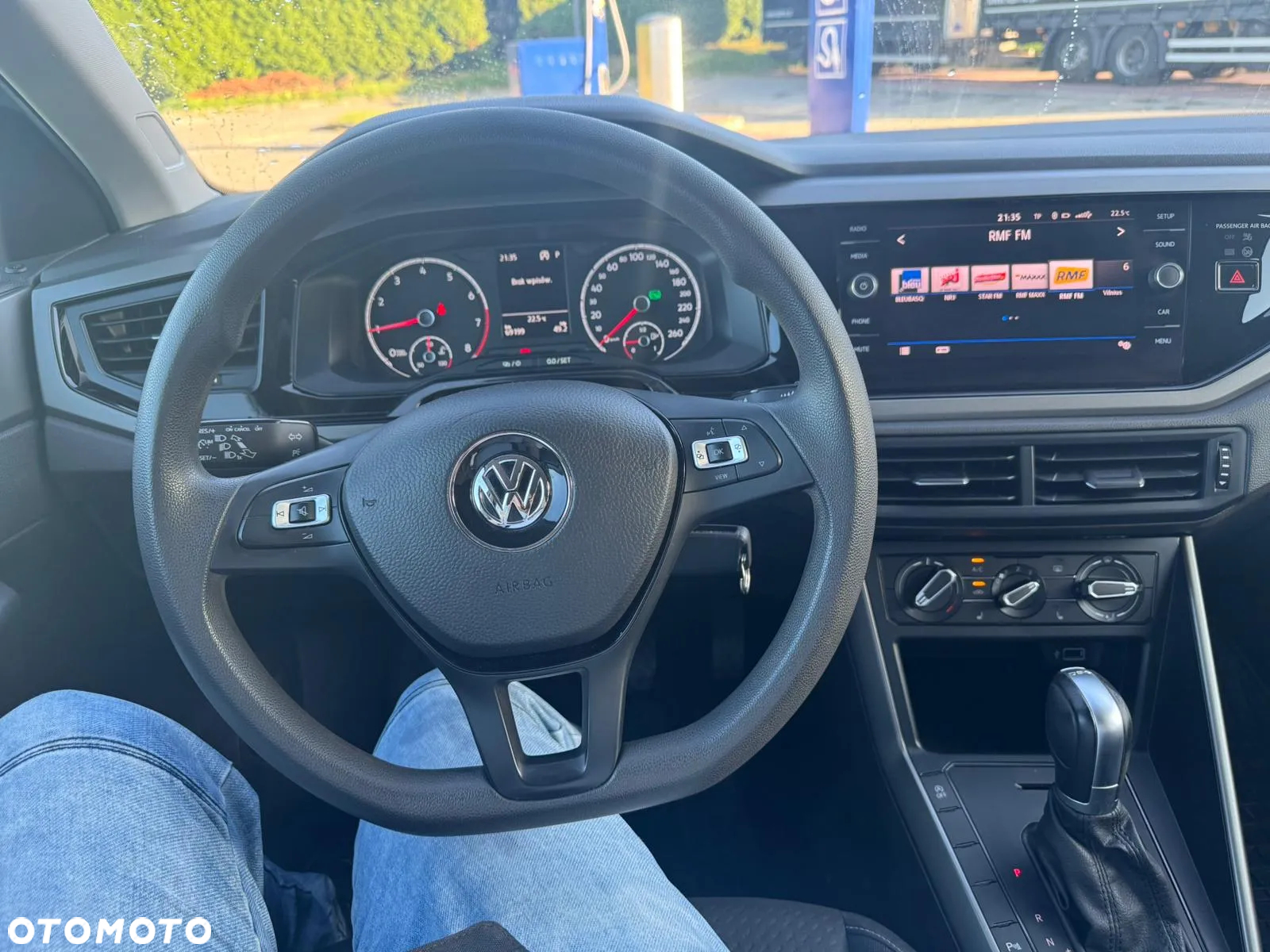 Volkswagen Polo 1.0 TSI Comfortline DSG - 5