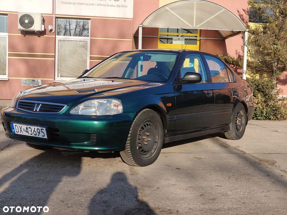 Honda Civic 1.5 LS - 8