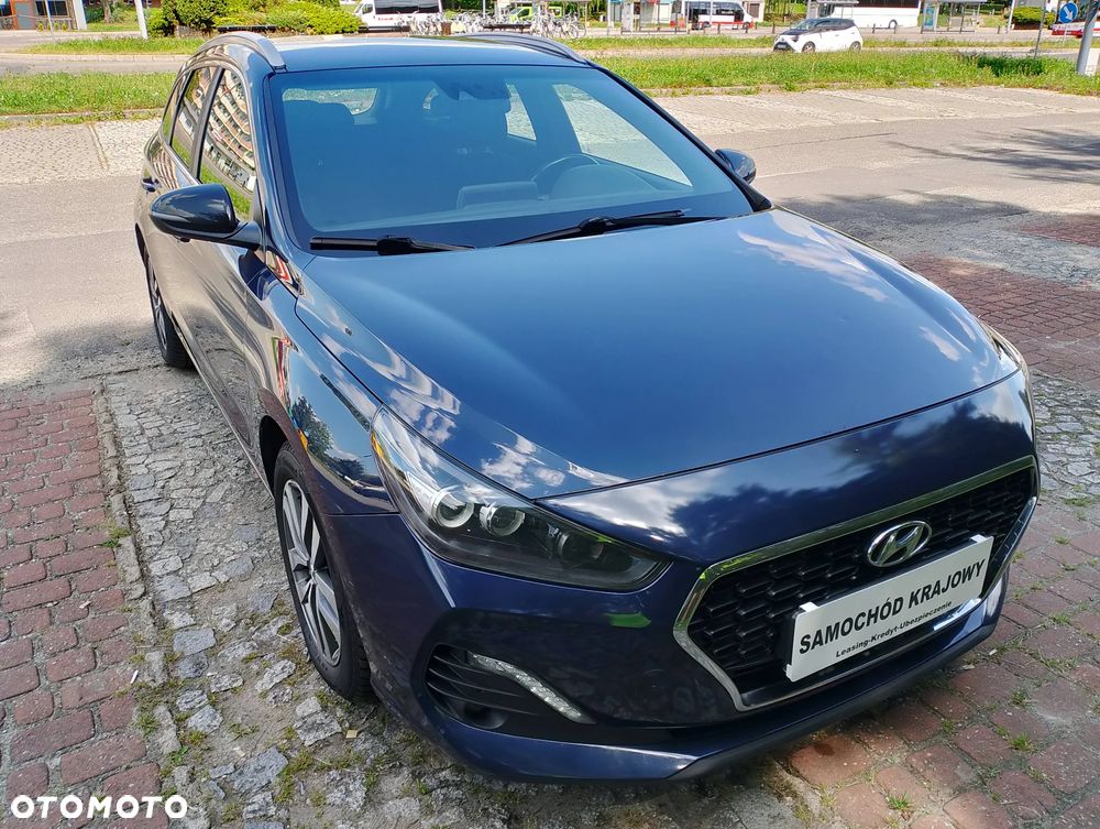 Hyundai i30 1.6 D Comfort DCT - 6