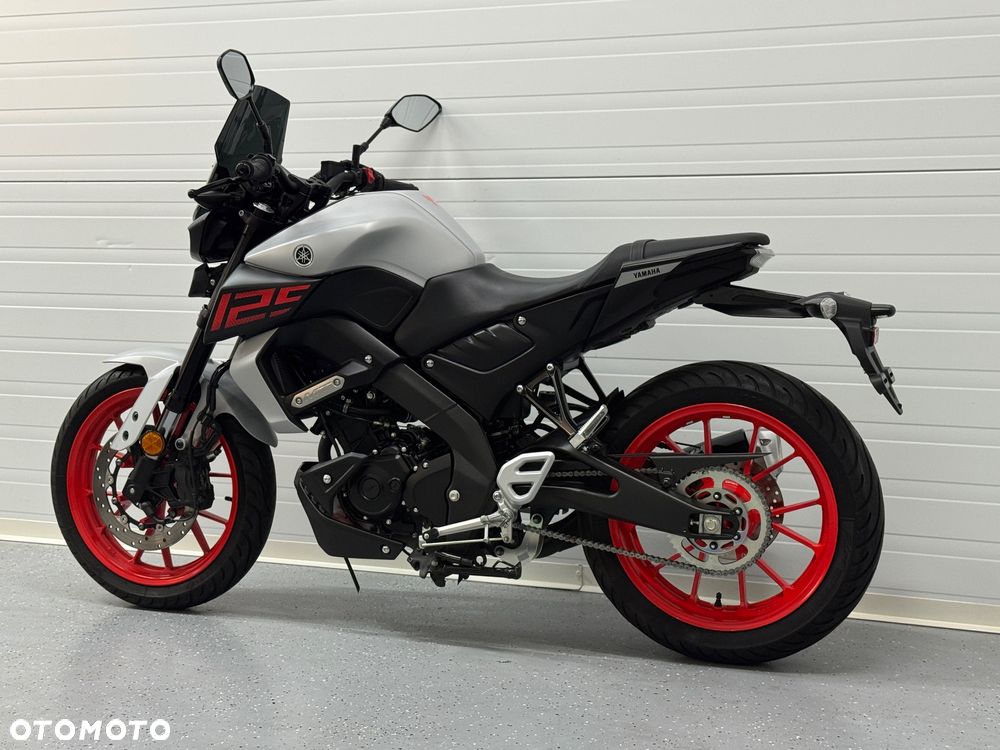 Yamaha MT - 15