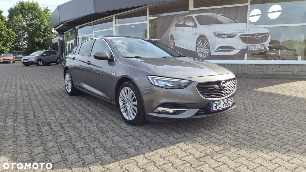 Opel Insignia - 16
