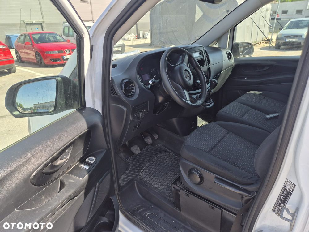 Mercedes-Benz Vito - 12