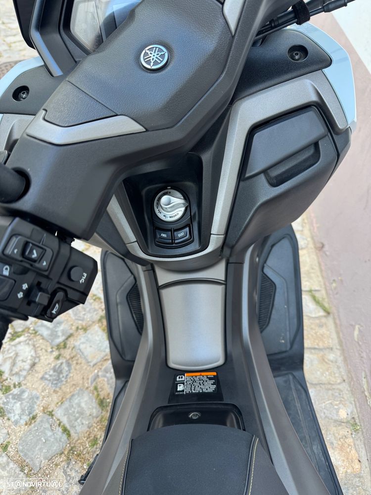 Yamaha NMAX 125 TECH MAX - 7