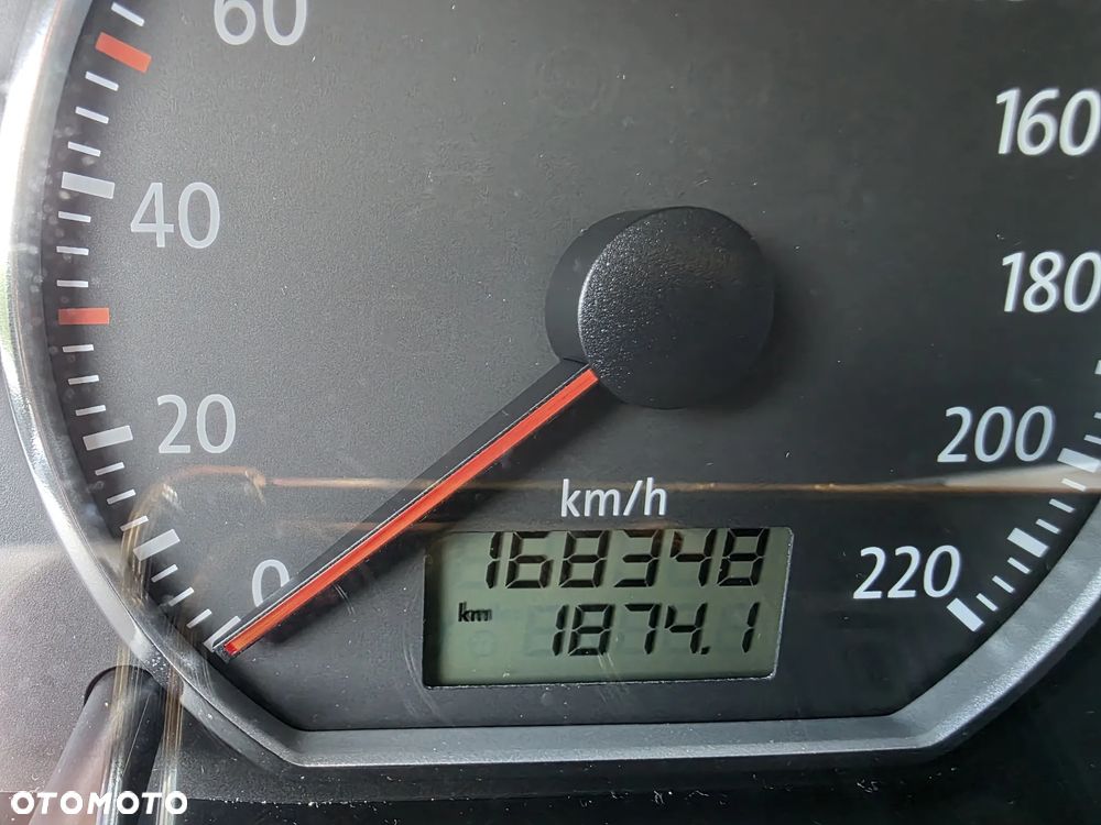 Volkswagen Polo Cross 1.4 16V - 26