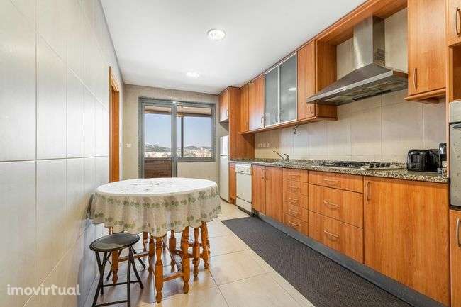 Fantástico Apartamento T3 em Lamaçães! - Grande imagem: 2/10