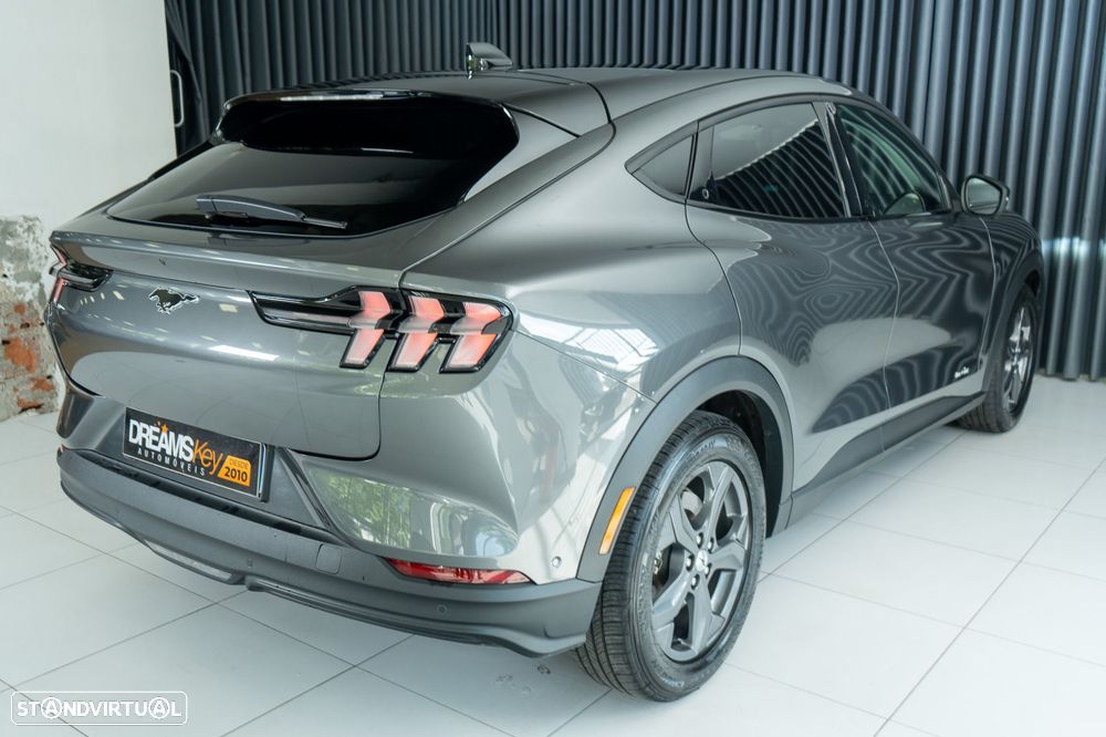 Ford Mustang Mach-E Standard - 5